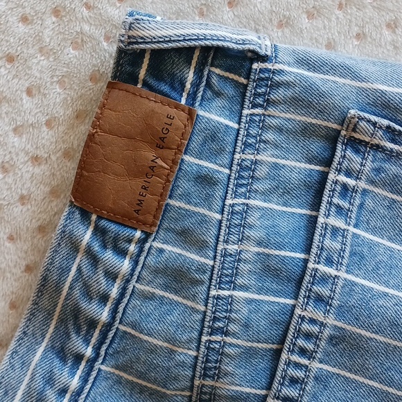 American Eagle striped high rise Jeans - Picture 10 of 12